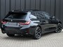 BMW 3-Serie Touring 330e xDrive | Accu 19,5kWh | Trekhaak | Panorama dak | Active Cruise | Camera | Ambiance interieur