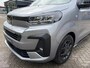 Citroën Jumpy L3 2.0 BlueHDI 180pk EAT8 AUTOMAAT | 3-zits | NAVI | Multimedia | Apple Carplay | Achteruitrijcamera | Parkeersensoren achter | Digitale cockpit | Stuurwielbediening | Exterieur Pakket | Mistlampen | Elektrisch inklapbare spiegels | Automatische verlichting | Bestuurdersstoel comfort | Multifunctionele bank voorpassagiers | Doorlaadluik in tussenschot