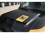Land Rover Defender 110 2.0 P300e 110 Trophy Edition Deep Sandglow Yellow