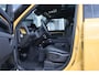 Land Rover Defender 110 2.0 P300e 110 Trophy Edition Deep Sandglow Yellow