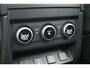 Land Rover Defender 110 2.0 P300e 110 Trophy Edition Deep Sandglow Yellow