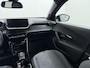 Peugeot 2008 1.2 Hybrid 136 Allure ADAPTIVE CRUISE CONTROL| ACHTERUITRIJCAMERA| APPLE CARPLAY/ ANDROID AUTO| DODE HOEK SENSOR | FABRIEKSGARANTIE TOT 2027 | RIJKLAAR PRIJS |