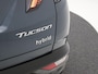 Hyundai Tucson 1.6 T-GDI HEV Comfort AUTOMAAT / Navigatie / 1ste Eigenaar / 1650KG Trekgewicht / Adaptieve Cruise Control / NL auto / Dealer onderhouden / Stoelverwarming voor / Navigatie / Apple CarPlay & Android Auto / All Seasonbanden /