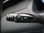 Hyundai Tucson 1.6 T-GDI HEV Comfort AUTOMAAT / Navigatie / 1ste Eigenaar / 1650KG Trekgewicht / Adaptieve Cruise Control / NL auto / Dealer onderhouden / Stoelverwarming voor / Navigatie / Apple CarPlay & Android Auto / All Seasonbanden /