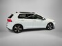 Volkswagen Golf 1.4TSIeHybrid 180kW/245PK GTE · Panoramadak · Trekhaak · Camera · Stoelverwarming · Navigatie