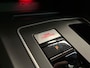 Volkswagen Golf 1.4TSIeHybrid 180kW/245PK GTE · Panoramadak · Trekhaak · Camera · Stoelverwarming · Navigatie