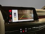 Volkswagen Golf 1.4TSIeHybrid 180kW/245PK GTE · Panoramadak · Trekhaak · Camera · Stoelverwarming · Navigatie