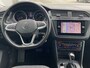 Volkswagen Tiguan 1.5 TSI Elegance Automaat | Rijklaarprijs | Apple Carplay & Android Auto | Elektrisch wegklapbare trekhaak | Adaptieve Cruise Control | Climate control | Navigatie | Stoel & Stuurwielverwarming | Elektrische kofferbak |
