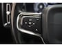 Volvo XC40 1.5 T3 Momentum Pro Aut. [ LED Navi Stoelverwarming Apple/Android ]