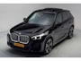BMW iX1 xDrive30 M Sport [ Panorama Stuur-&Stoelverwarming Navi Apple/Android Camera ]
