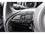 Toyota Yaris 1.5 Hybrid Dynamic Dealeronderhouden! Nederlandse auto/Achteruitrijcamera/Apple carplay/Adaptieve Cruise control/Lane assist/Climate control/DAB/Bluetooth