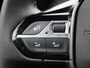 Peugeot e-2008 e-2008 Allure | Apple Carplay / Android Auto | Keyless | Airco | Multifunctioneel Stuurwiel | Navigatie | Privacy Glass |