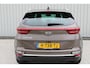 Kia Sportage 1.6 GDI DynamicLine | Incl. 12 maanden Garantie | Achteruitrijcamera | Cruise control | Lane assist | Apple CarPlay/Android auto | Parkeercamera | Navigatie | Parkeersensoren | Climate Control |