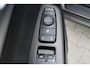 Kia Sportage 1.6 GDI DynamicLine | Incl. 12 maanden Garantie | Achteruitrijcamera | Cruise control | Lane assist | Apple CarPlay/Android auto | Parkeercamera | Navigatie | Parkeersensoren | Climate Control |