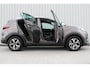 Kia Sportage 1.6 GDI DynamicLine | Incl. 12 maanden Garantie | Achteruitrijcamera | Cruise control | Lane assist | Apple CarPlay/Android auto | Parkeercamera | Navigatie | Parkeersensoren | Climate Control |