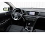 Kia Sportage 1.6 GDI DynamicLine | Incl. 12 maanden Garantie | Achteruitrijcamera | Cruise control | Lane assist | Apple CarPlay/Android auto | Parkeercamera | Navigatie | Parkeersensoren | Climate Control |