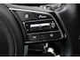 Kia Sportage 1.6 GDI DynamicLine | Incl. 12 maanden Garantie | Achteruitrijcamera | Cruise control | Lane assist | Apple CarPlay/Android auto | Parkeercamera | Navigatie | Parkeersensoren | Climate Control |