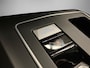 Volkswagen Golf 1.5eHybrid 204pk Life Edition DSG · Apple/Android · Camera + Parkeersensoren · Dodehoeksensor · Stoel- & stuurverwarming · Garantie t/m 26-03-2030 of 100000km