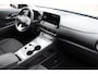 Hyundai Kona Electric EV Comfort 64 kWh Dealeronderhouden! Achteruitrijcamera/Apple carplay/Warmtepomp/Adaptieve cruise control/Lane assist/Climate control/Navigatie