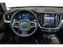 Volvo XC60 T6 Plug-in hybrid AWD Plus Dark | Trekhaak | Verwarmbare voorstoelen+stuurwiel+achterbank | Premium audio by Harman Kardon | Rondom zichtcamera