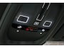 Volvo XC60 T6 Plug-in hybrid AWD Plus Dark | Trekhaak | Verwarmbare voorstoelen+stuurwiel+achterbank | Premium audio by Harman Kardon | Rondom zichtcamera