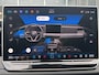 Volkswagen Tiguan 1.5 TSI e-HYBRID 272 PK R-LINE PANO-DAK/CAMERA/TREKHAAK/H&amp;K/HUD/LEDER/MEMORY