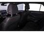 Volkswagen T-Roc R-Line 1.5 TSI 150pk DSG Automaat Trekhaak, Adaptive cruise control, Achteruitrijcamera, LED koplampen, Navigatie, App connect, Stoelverwarming