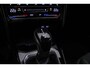 Volkswagen T-Roc R-Line 1.5 TSI 150pk DSG Automaat Trekhaak, Adaptive cruise control, Achteruitrijcamera, LED koplampen, Navigatie, App connect, Stoelverwarming