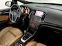 Opel Cascada 1.4 Turbo ecoFLEX Cosmo Leder, Camera, Navi, Stoelverwarming/ventilatie, Cruise control, Clima, Verstelbare stoelen