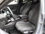 Peugeot 208 1.2 Hybrid 145 e-DCS6 GT | Navigatie | Camera | 3D cockpit | Sportstoelen | Navigatie