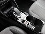 Peugeot e-2008 SUV EV Allure Pack 50 kWh 136pk | Accu SOH 92,6% | Navigatie | Achteruitrijcamera | 3D Cockpit | Stoelverwarming | Climate Control | Adaptieve Cruise Control | Parkeersensoren | Keyless start | Bluetooth | Apple CarPlay / Android Auto | DAB+ radio | Elektrisch inklapbare spiegels | Donker getint glas | 17" lichtmetalen velgen |