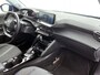 Peugeot e-2008 SUV EV Allure Pack 50 kWh 136pk | Accu SOH 92,6% | Navigatie | Achteruitrijcamera | 3D Cockpit | Stoelverwarming | Climate Control | Adaptieve Cruise Control | Parkeersensoren | Keyless start | Bluetooth | Apple CarPlay / Android Auto | DAB+ radio | Elektrisch inklapbare spiegels | Donker getint glas | 17" lichtmetalen velgen |