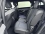 Peugeot 5008 SUV Allure Hybrid 145pk Automaat | 7 Zitplaatsen | Navigatie | 360° Camera | Adaptieve Cruise Control | Climate Control | Parkeersensoren v+a | Stoel- en stuurverwarming | Armsteun | Led koplampen | Keyless | Draadloze Apple Carplay / Android Auto | Automatisch dimlicht | Regensensor | Donker getint glas | 19" Lichtmetalen velgen |