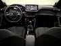 Peugeot 2008 1.2 PureTech 100 Allure 360 Camera, Navi, Stoelverwarming, Keyless start, Cruise control, Virtual desk, Half leder, 1 jaar garantie