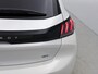 Peugeot 208 1.2 GT 100pk | Navigatie | Climate Control | Camera | Cruise Control | Dodehoekdetectie | 17"LMV | LED | Apple Carplay/Android Auto |