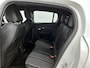 Peugeot 208 1.2 GT 100pk | Navigatie | Climate Control | Camera | Cruise Control | Dodehoekdetectie | 17"LMV | LED | Apple Carplay/Android Auto |