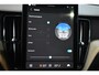 Volvo XC60 T6 350PK AWD Plus Dark FACELIFT | Trekhaak | Schuifdak | Head-up