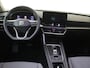 SEAT Leon 1.0 eTSI Style Business Intense | Parkeerassistent | Navigatie | Adaptieve cruise control | Achteruitrijcamera | CarPlay | 3-zone airco | Virtual cockpit |