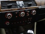 BMW 5-Serie 523i Business Line [ELEKTRISCH VERSTELBARE STOELEN, CAMERA, STOELVERWARMING, VOL LEDER, PDC V+A, CRUISE CONTROL, HOUTAFWERKING INTERIEUR, BLUETOOTH, NAVIGATIE, CLIMATE CONTROL, NIEUWSTAAT]