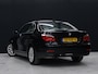BMW 5-Serie 523i Business Line [ELEKTRISCH VERSTELBARE STOELEN, CAMERA, STOELVERWARMING, VOL LEDER, PDC V+A, CRUISE CONTROL, HOUTAFWERKING INTERIEUR, BLUETOOTH, NAVIGATIE, CLIMATE CONTROL, NIEUWSTAAT]