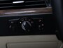 BMW 5-Serie 523i Business Line [ELEKTRISCH VERSTELBARE STOELEN, CAMERA, STOELVERWARMING, VOL LEDER, PDC V+A, CRUISE CONTROL, HOUTAFWERKING INTERIEUR, BLUETOOTH, NAVIGATIE, CLIMATE CONTROL, NIEUWSTAAT]
