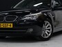 BMW 5-Serie 523i Business Line [ELEKTRISCH VERSTELBARE STOELEN, CAMERA, STOELVERWARMING, VOL LEDER, PDC V+A, CRUISE CONTROL, HOUTAFWERKING INTERIEUR, BLUETOOTH, NAVIGATIE, CLIMATE CONTROL, NIEUWSTAAT]