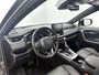 Toyota RAV4 2.5 Plug-in Hybrid AWD Style Innovation Pack | JBL | Head-Up Display | Dodehoek detectie | 360 camera + camera binnenspiegel | Stoel+ stuurverwarming & achterbank | Elektrische achterklep | Parkeersensoren voor+achter | trekhaak | Onderweg-naar-dealer