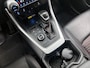 Toyota RAV4 2.5 Plug-in Hybrid AWD Style Innovation Pack | JBL | Head-Up Display | Dodehoek detectie | 360 camera + camera binnenspiegel | Stoel+ stuurverwarming & achterbank | Elektrische achterklep | Parkeersensoren voor+achter | trekhaak | Onderweg-naar-dealer
