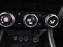 Renault Zoe R110 Life 52 kWh incl Koopaccu | Climate Control / ECC | Cruise control | Navigatie | LED koplampen | Park Distance Control achter |