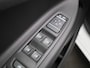Renault Zoe R110 Life 52 kWh incl Koopaccu | Climate Control / ECC | Cruise control | Navigatie | LED koplampen | Park Distance Control achter |