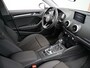 Audi A3 Sportback 40 e-tron Advance Sport 204 Pk Automaat S-Line / Navi / PDC / 17 inch / Sportstoelen / Stoelverwarming
