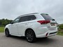 Mitsubishi Outlander 2.0 PHEV S-Edition Automaat / Schuifdak / Leder / 360 Camera / Stuur-/Stoelverwarming / Key-Less / PDC / LED