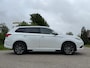 Mitsubishi Outlander 2.0 PHEV S-Edition Automaat / Schuifdak / Leder / 360 Camera / Stuur-/Stoelverwarming / Key-Less / PDC / LED