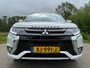 Mitsubishi Outlander 2.0 PHEV S-Edition Automaat / Schuifdak / Leder / 360 Camera / Stuur-/Stoelverwarming / Key-Less / PDC / LED